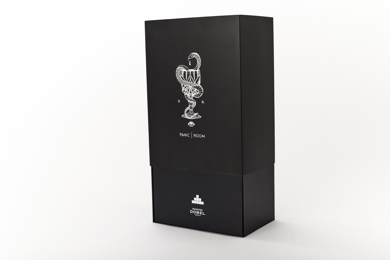 Caja semi rígida deslizable con espuma