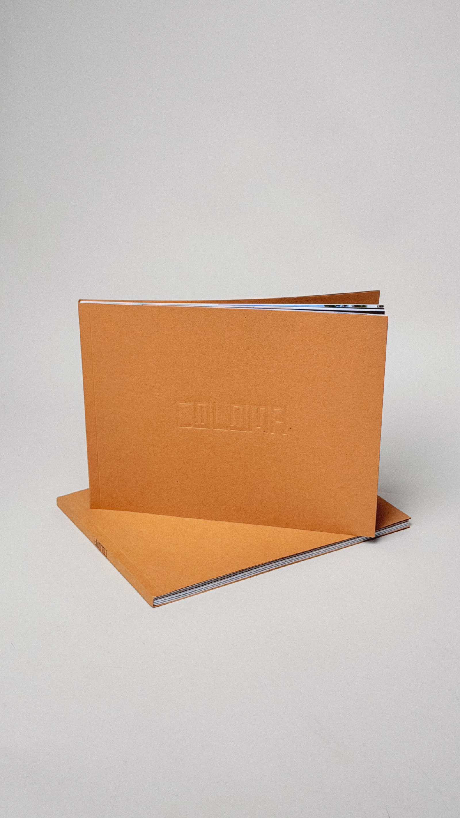 ibros y Catálogos en Pasta Blanda / Softcover Editorial