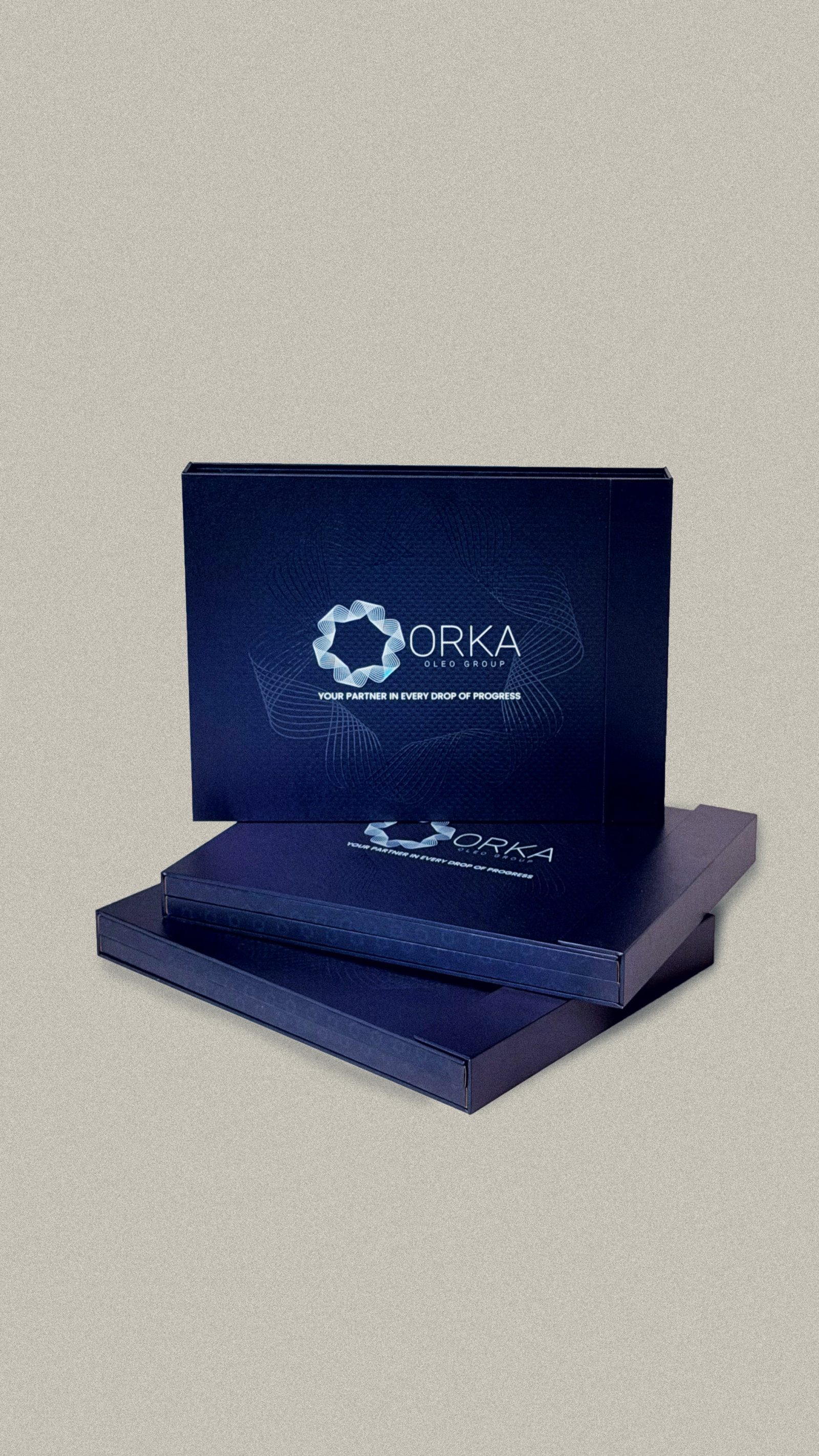 Cajas Rígidas y Folder Estuche con Cierre Magnético